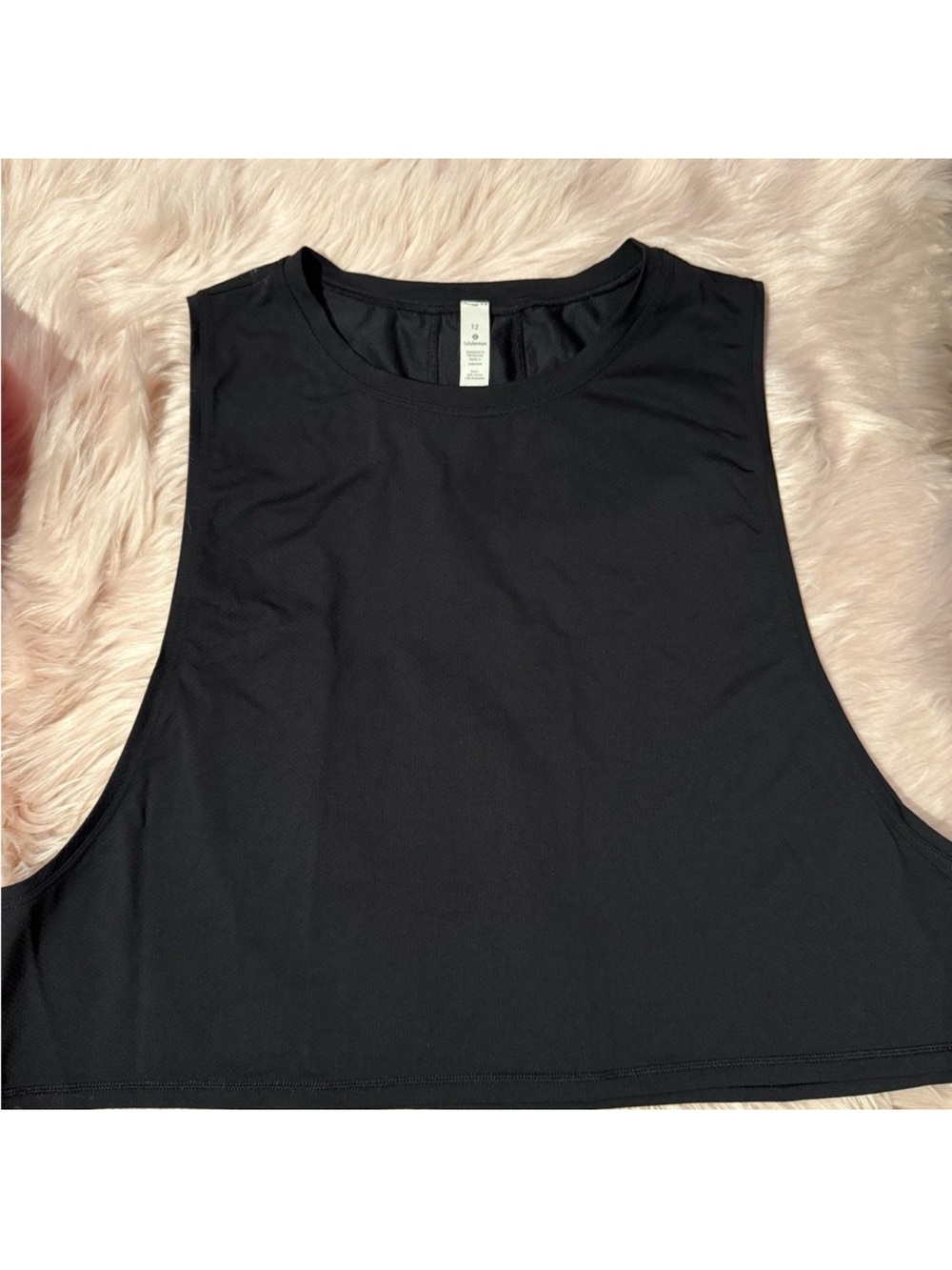 lululemon athletica jersey training muscle tee in solid black. Like new! Size 12